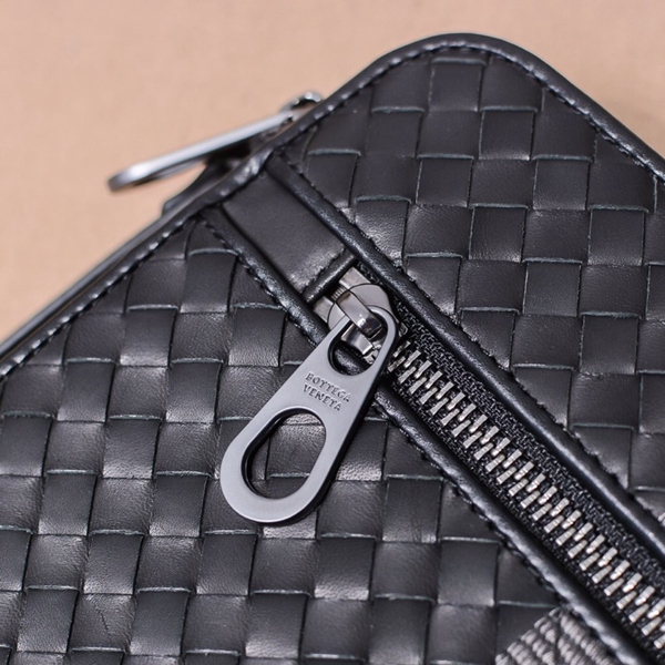 ボッテガヴェネタバッグ角部分ディテール